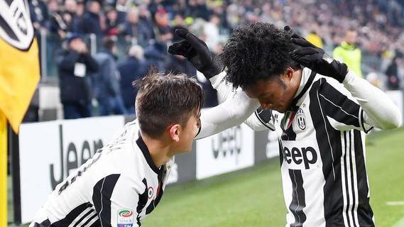 Ronaldinho ambasciatore del Barcellona