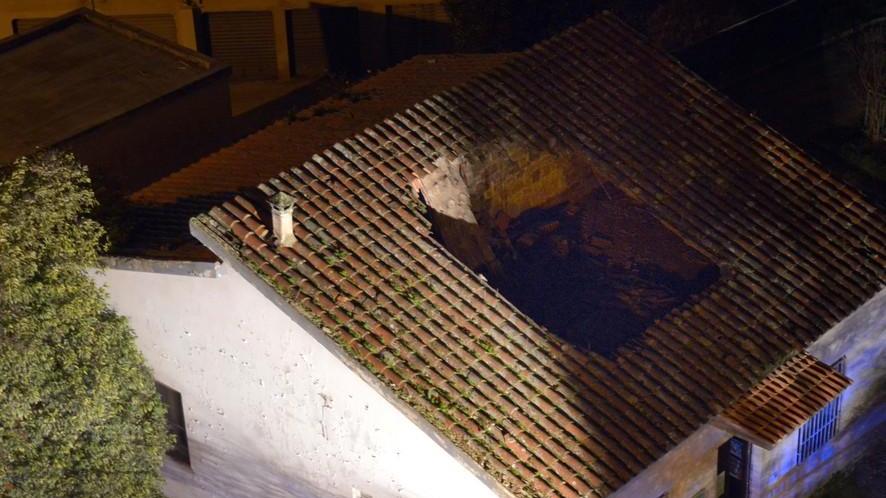 «Siamo disposti a fare i lavori della Casetta»