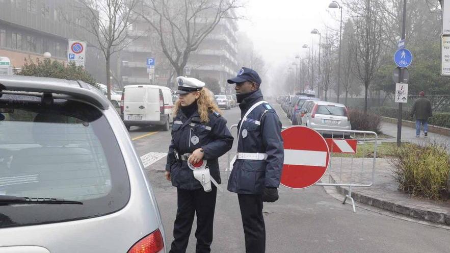 Pioggia, rabbia dei cittadini per lo stop al traffico