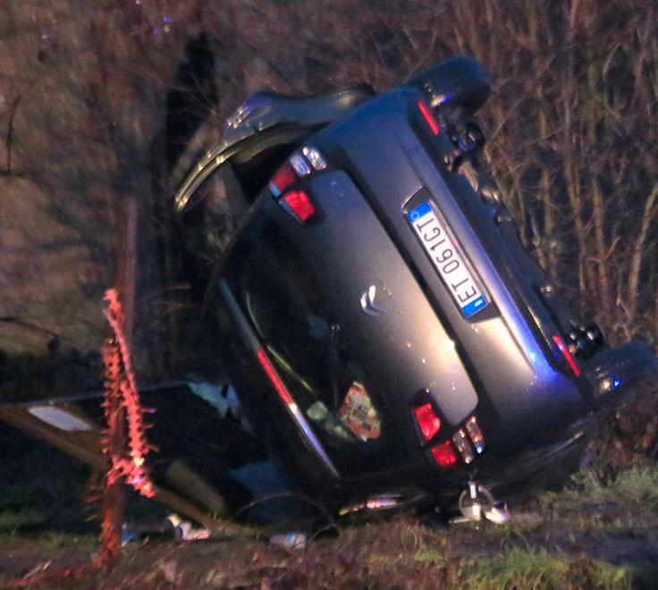 Sorpasso azzardato, 2 morti 
