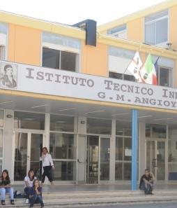 Occhio alla Guida all’Iti Angioy 