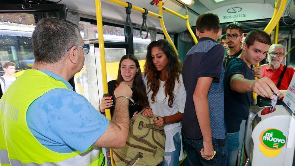 «Con i rincari più abbonamenti»
