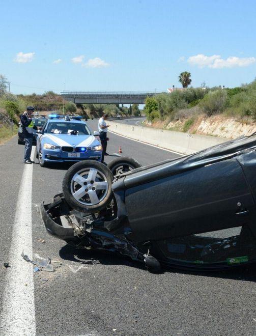 Polizia stradale, rapporto 2016: incidenti mortali in calo ma si corre ancora troppo 