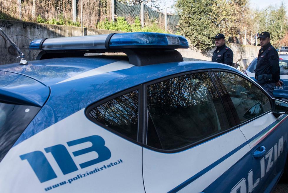 Agente aggredito, niente accusa di tentato omicidio 