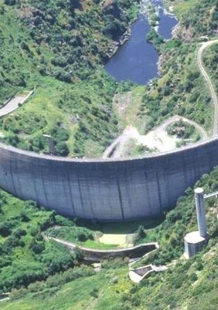 Bosa, il Comune alla Regione: subito i lavori sul fiume 