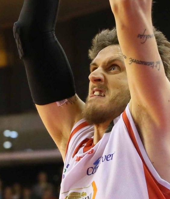 Achille Polonara batte tutti È stato lui il migliore in campo 