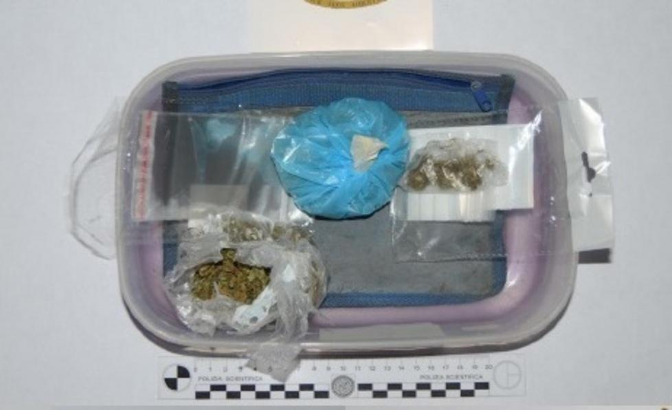 Lotta allo spaccio di droga tre arresti, 12 segnalazioni 