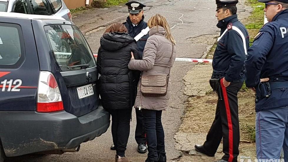 Basta violenza, i bambini di Arzana in corteo dopo l'omicidio di Roberto Fragata