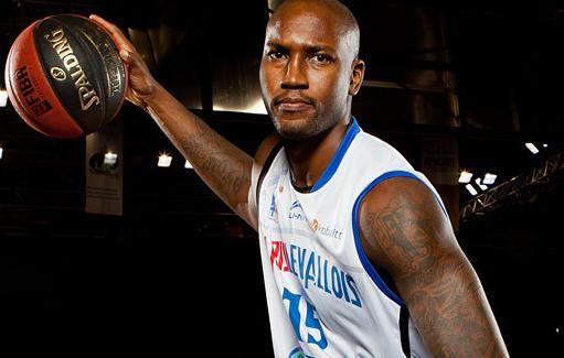 Oggi Williams a Reggio per firmare 