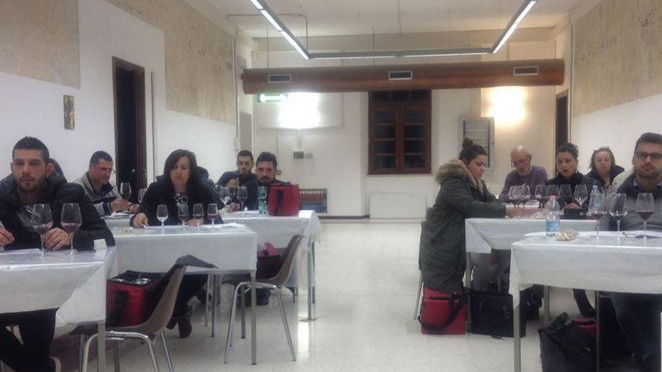 Assaggiatori di vini, promossi altri quindici corsisti