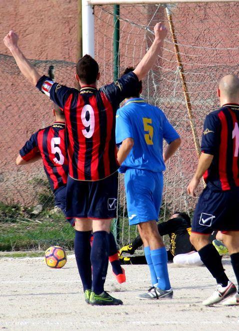 Prosegue la cavalcata del Monte Alma che passa a Caniga 