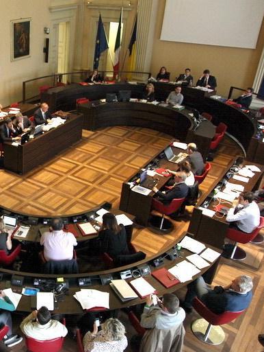 Trasparenza, un passo avanti: accesso agli atti libero per tutti