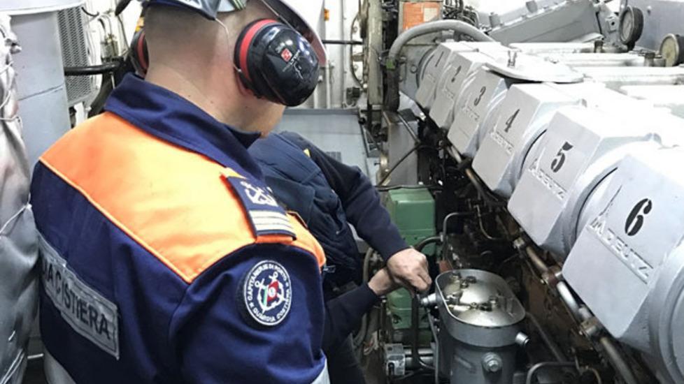 Combustibile non a norma, nave sanzionata