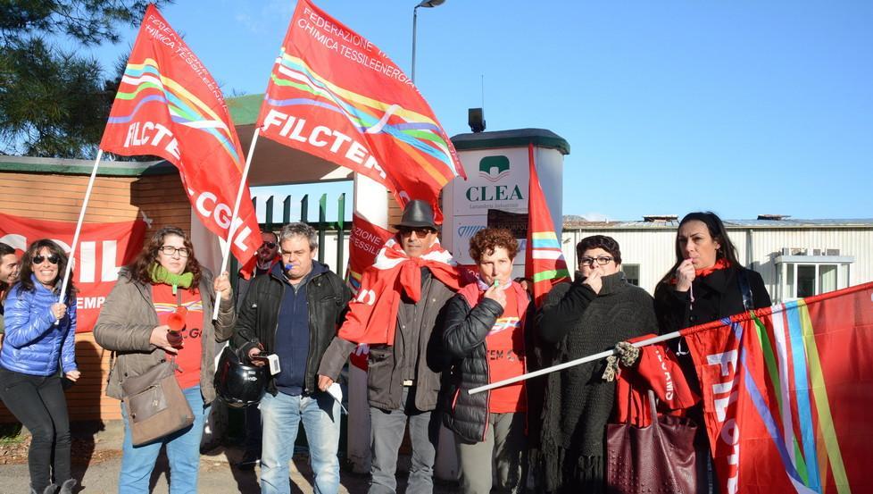 Clea, confermati i licenziamenti si discute sui contratti a tempo 