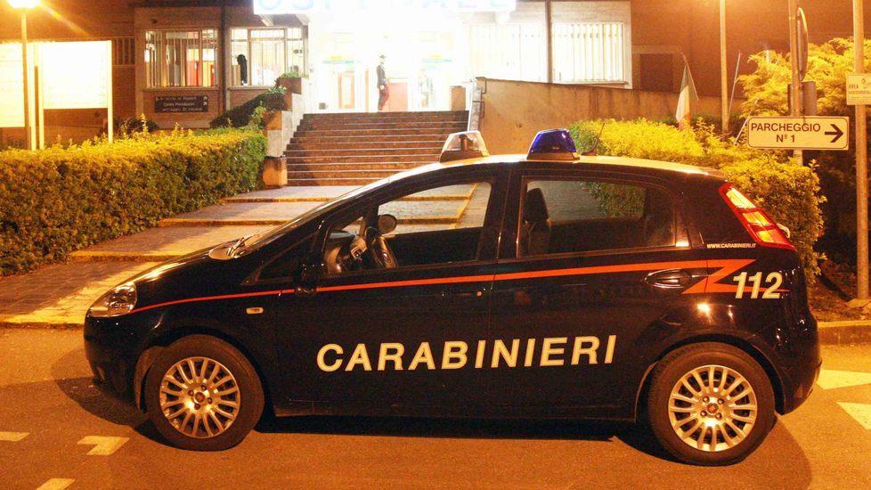 In una notte tenta tre volte il suicidio