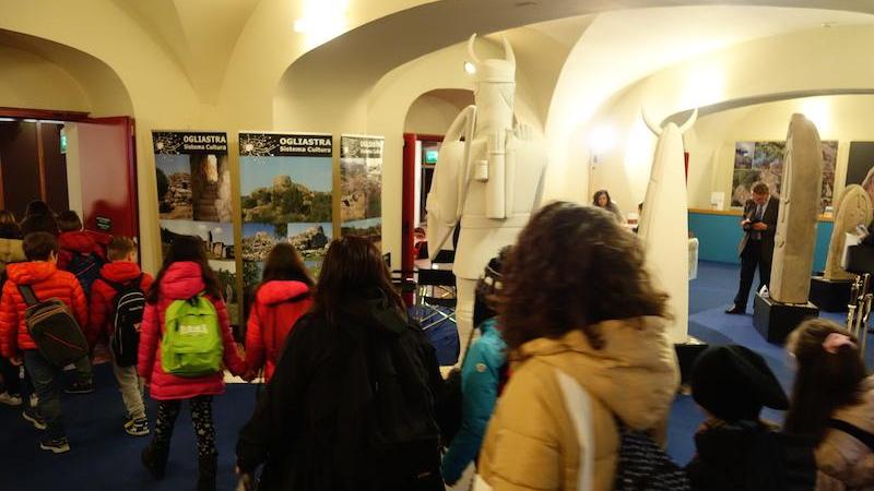 Salone dell'archeologia di Firenze, preso d'assalto il padiglione Sardegna