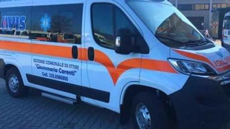 Il paese ha una nuova ambulanza 