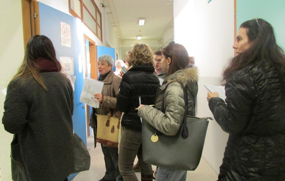 In centinaia a caccia di lavoro 