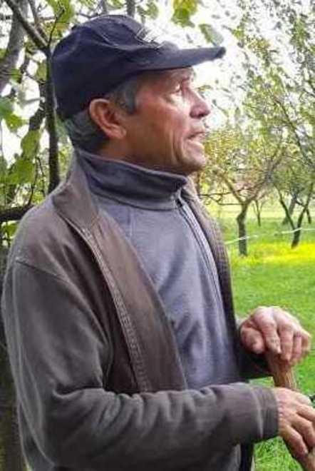 I maestri d’intarsio donano un tavolino alla Barchessa di Villa Aiola