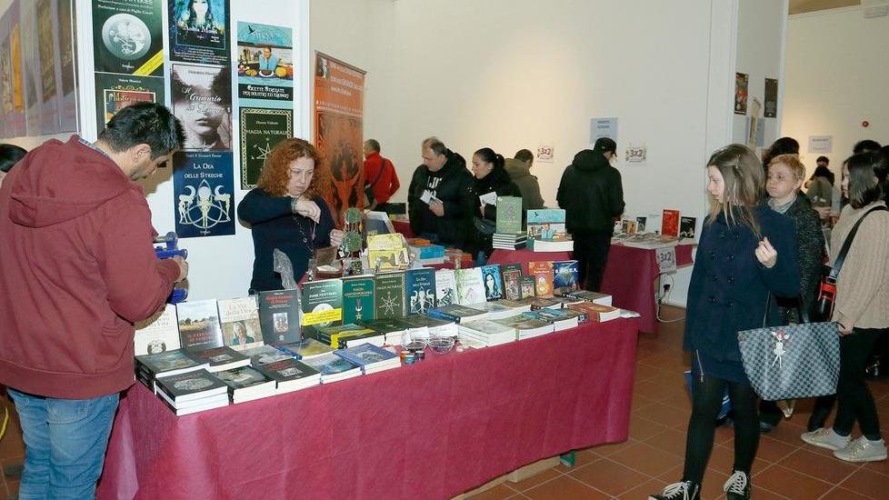 Centro editori e tanti autori. Ecco i portacolori di Modena