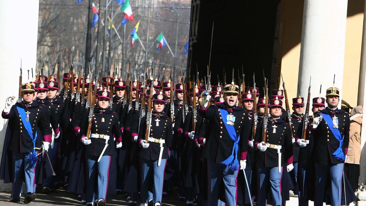 Modena, il giuramento dei cadetti del 198° corso "Saldezza" in Accademia