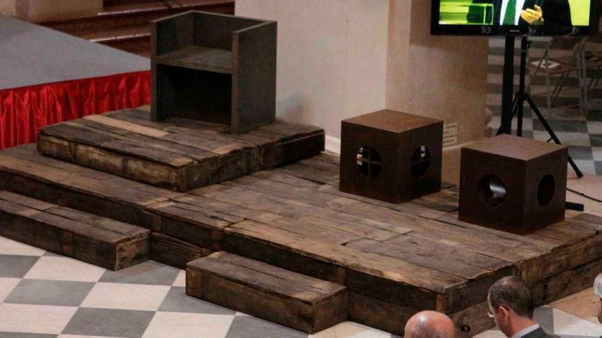 La cattedra di Jannis Kounellis? È nascosta in magazzino