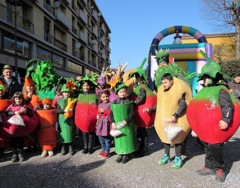 Pavullo, la “banda del Carciofo” stravince al carnevale 
