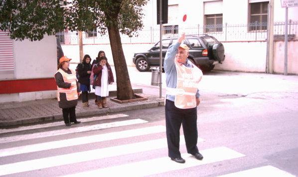 Il commissario “assume” per un anno i nonni vigili
