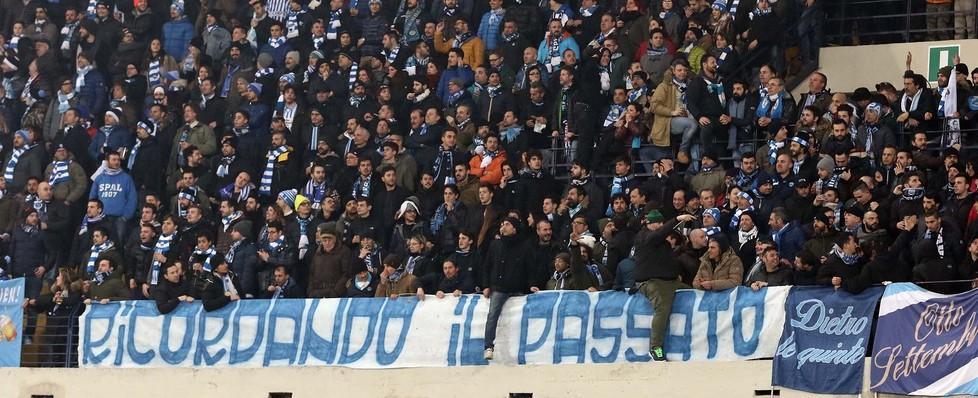 Che odissea: la rabbia dei tifosi biancazzurri 