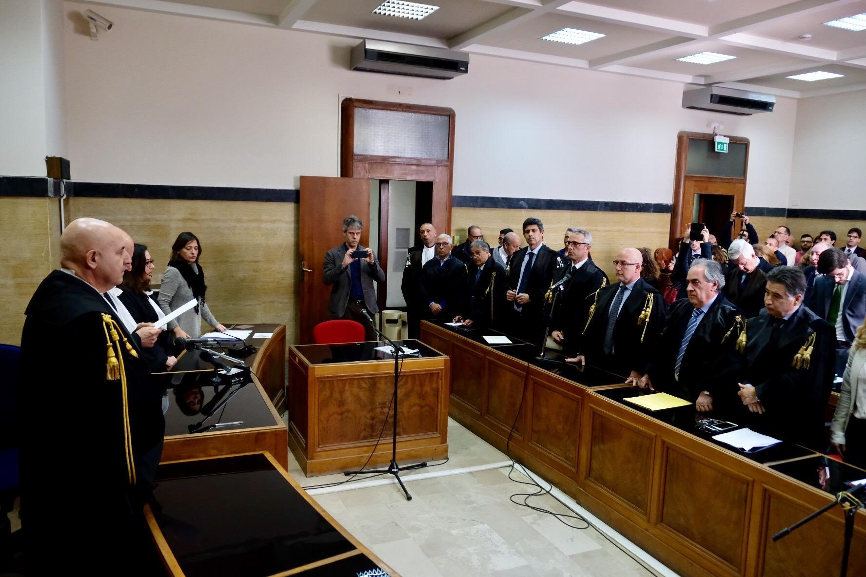 Fondi ai gruppi, rischio di giudizio penale per altri 65 consiglieri 