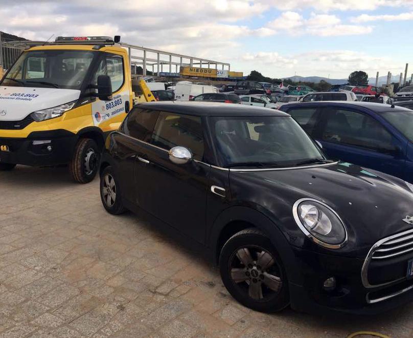 Nuovo blitz: sequestrata l’auto alla Lo Secco 
