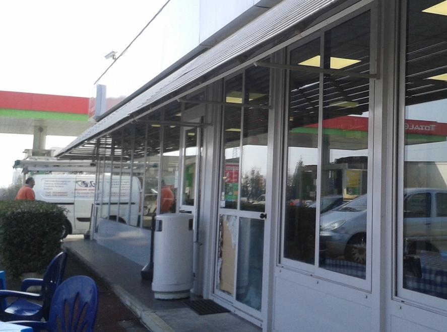 Fiorano, spari nella notte al distributore Erg 