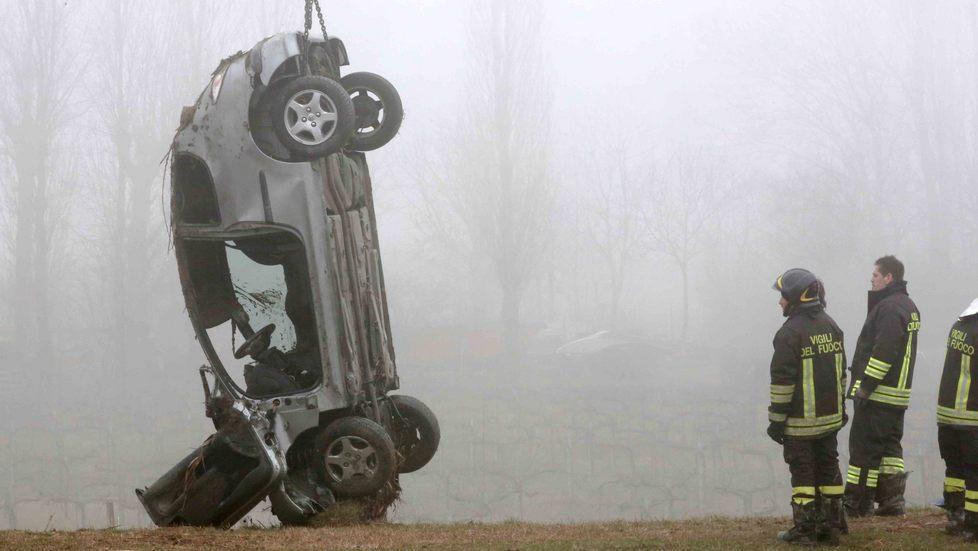 Muore nell’auto capovolta nel Crostolo 