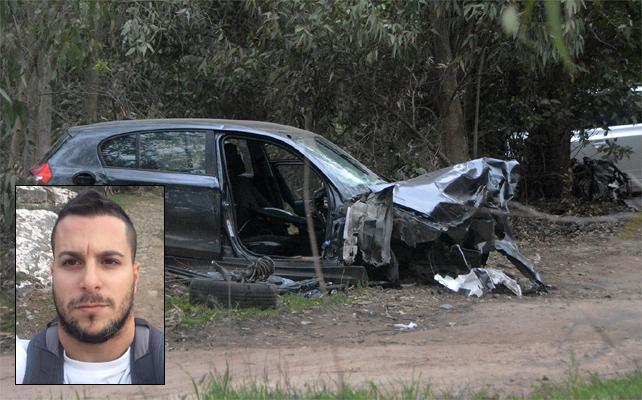 Contro un albero con la Bmw, muore vicino a Torregrande. Grave una ragazza