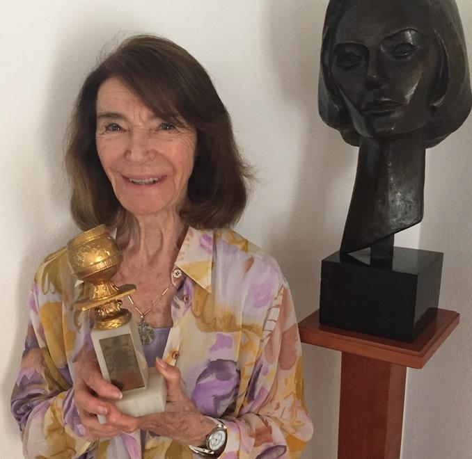Marisa Pavan oggi a 84 anni con il Golden Globe vinto nel 1956 