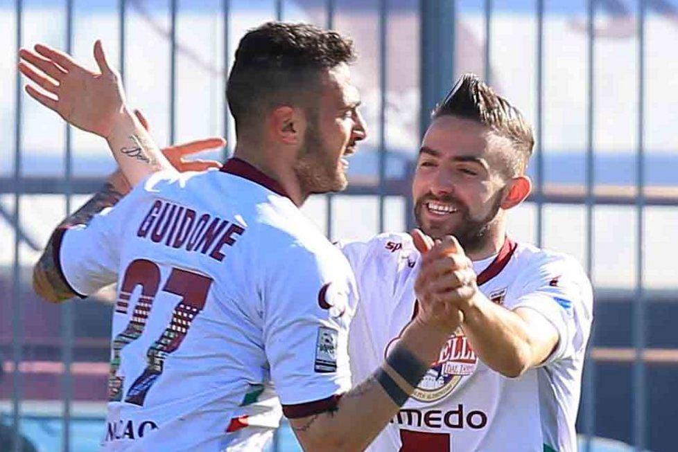 Guidone formato trasferta Cinque gol tutti fuori casa 