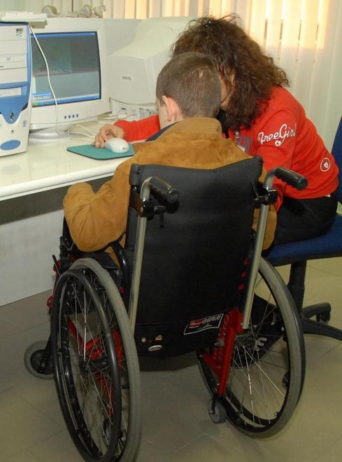 Sospesi i tagli ai disabili Dal Comune ok ai genitori 