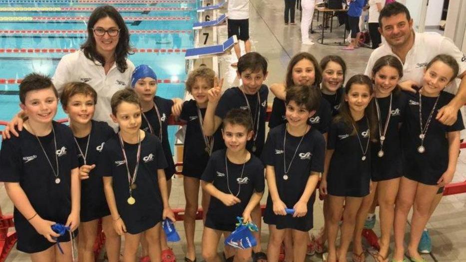 Domenica si torna a gareggiare nella piscina di via Melato