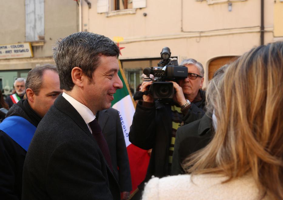 «Io in campo per dare nuova speranza al Pd» 