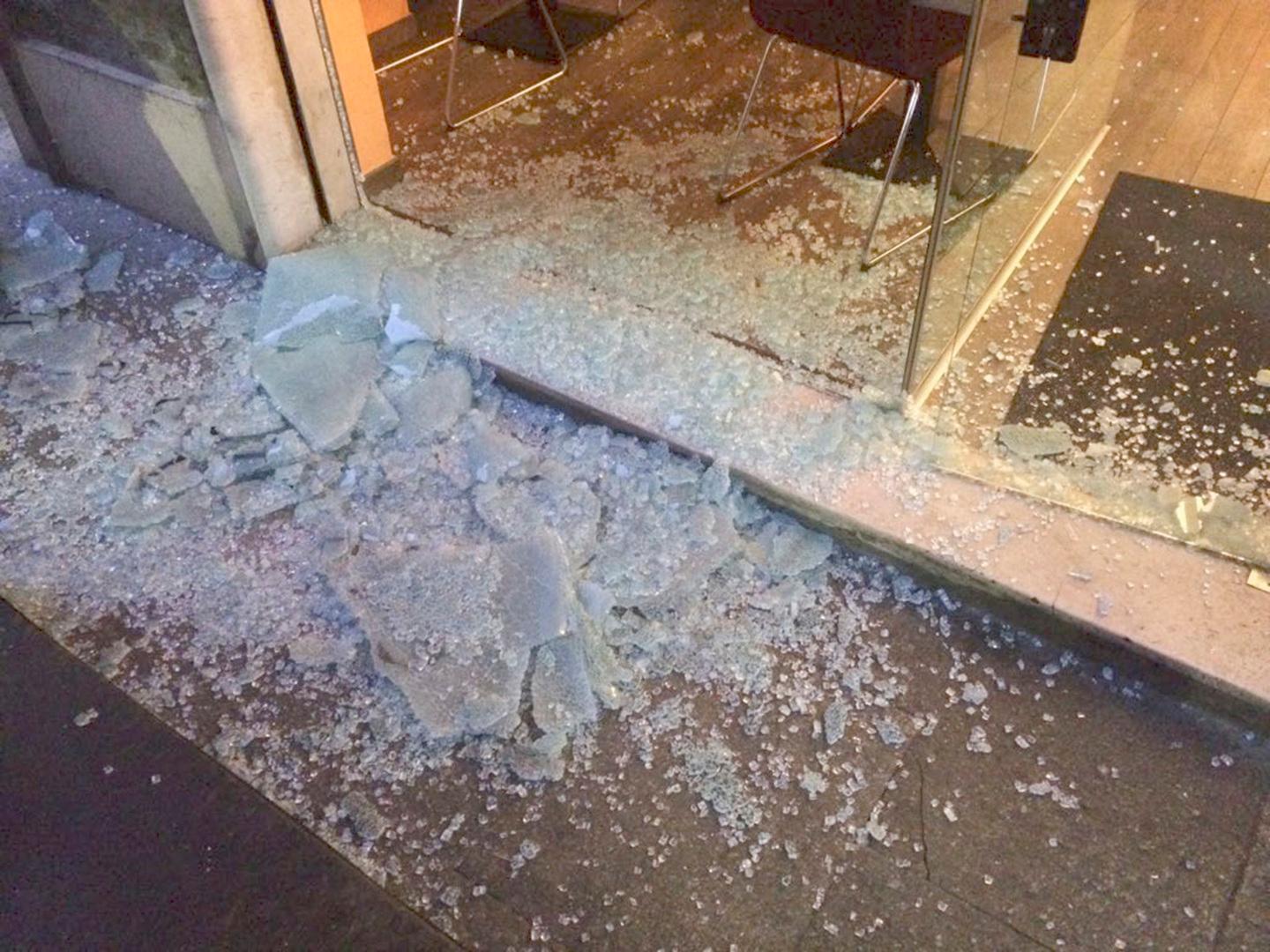Modena, al ristorante “Selmi 22” razzia di bottiglie pregiate  