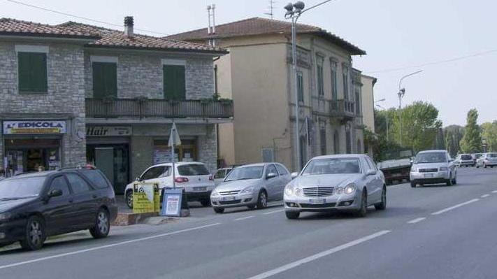 Pista ciclabile e luci in via Livornese Bando in dirittura
