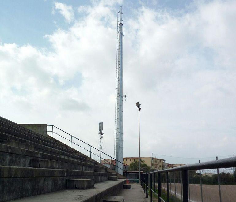 No all’antenna telefonica: parte la raccolta firme 