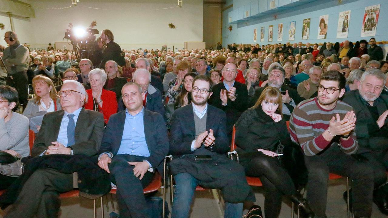 Problema primarie, Modena è già divisa