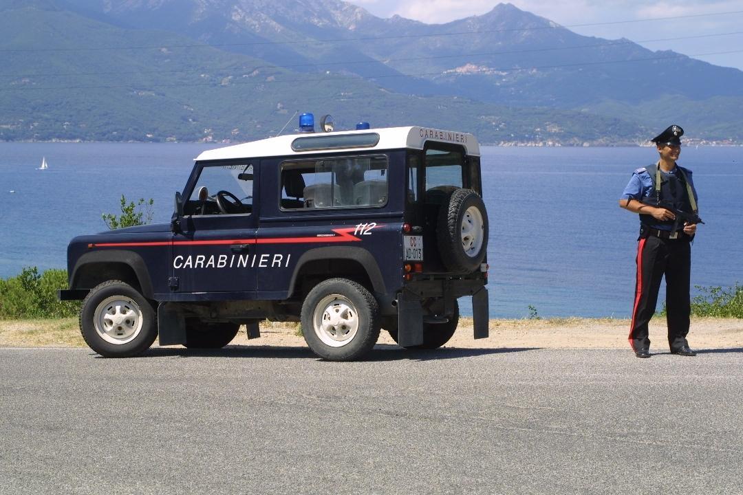 Un posto di blocco dei carabinieri 