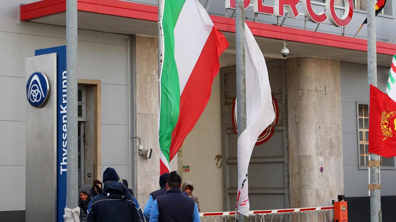 L’approvazione degli operai sull’accordo per il sabato