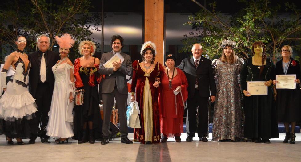 Quel ballo in maschera in riva al lago