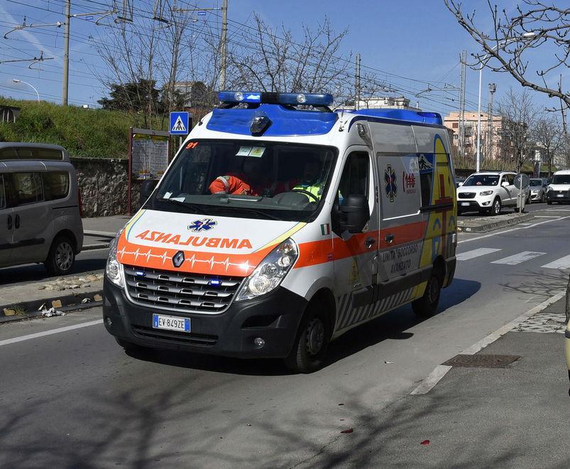 Anziana morta sull’ambulanza la protesta del sindaco 