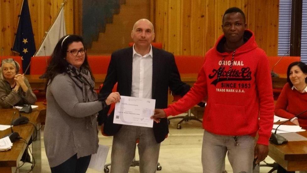 Primo incontro tra il sindaco e i 26 profughi di Castelfranco
