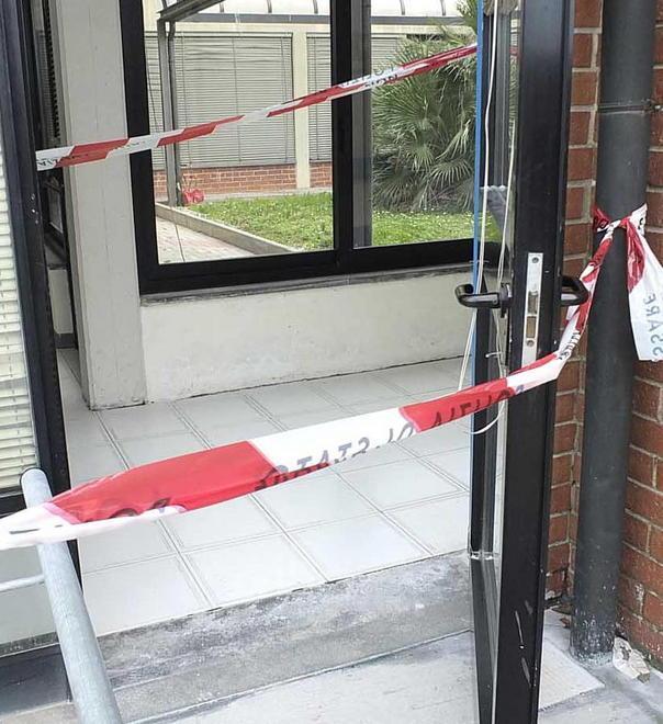 Smurano la cassaforte, svaligiata l’Asl 