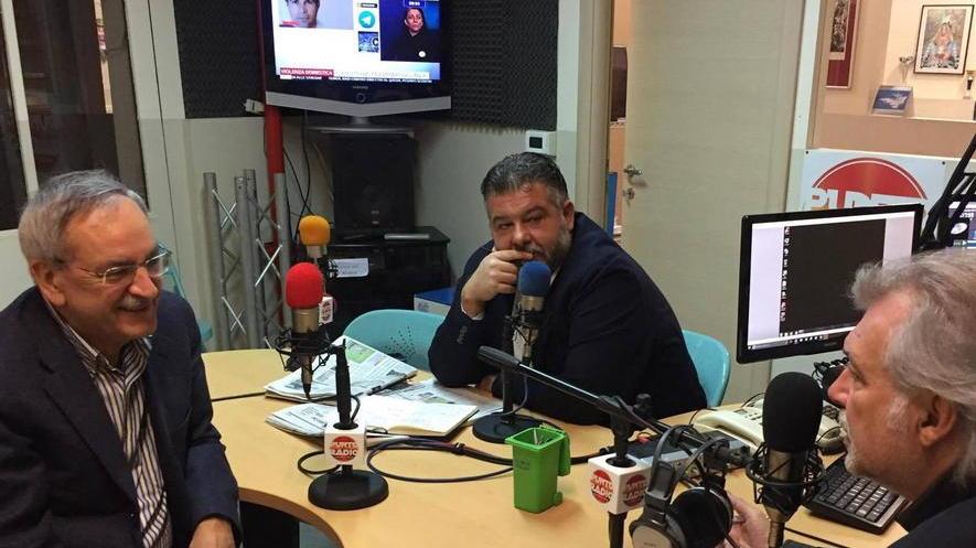 Fontanelli indica la strada «Primarie di coalizione»
